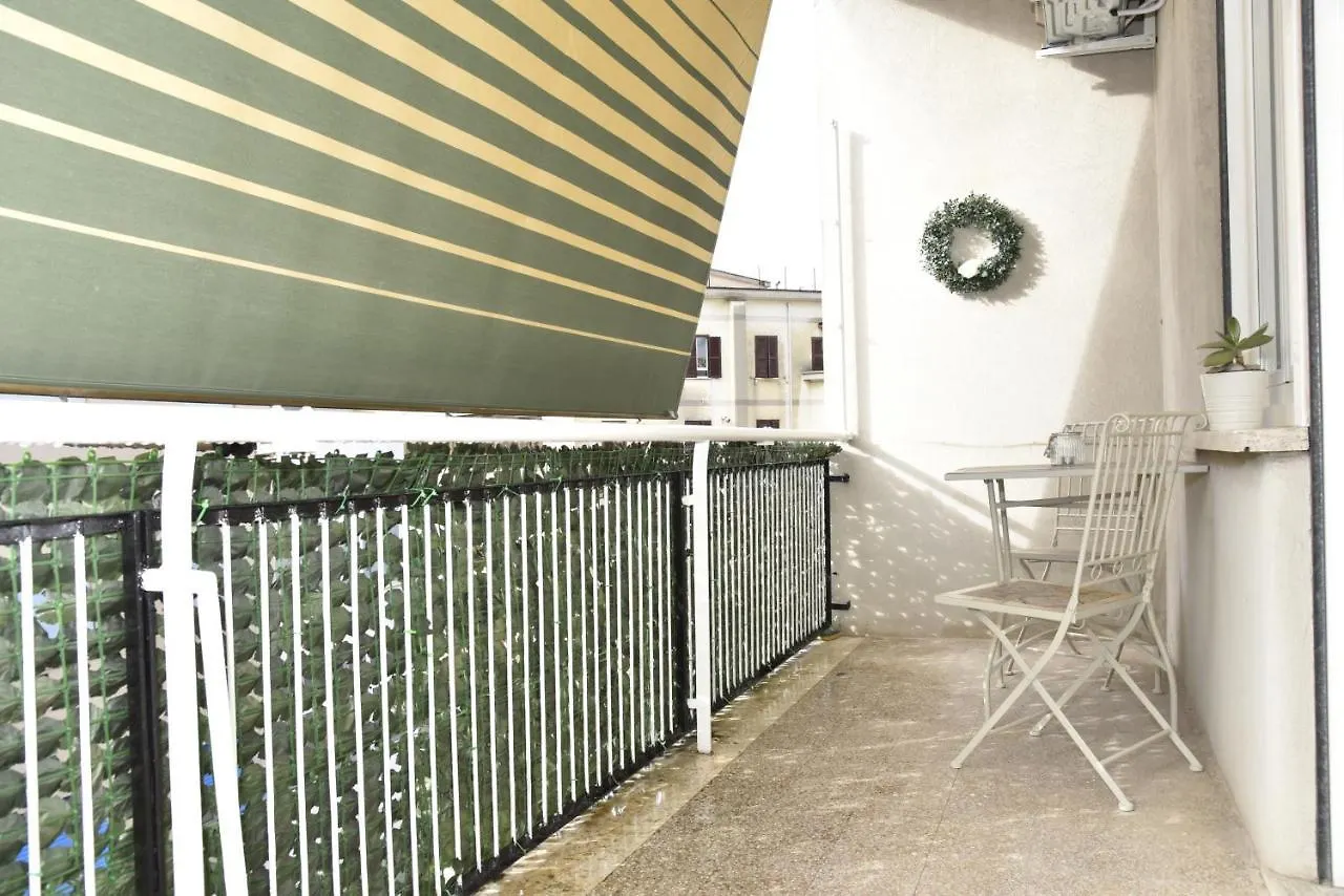 Nathanaele House Via Tuscolana Roma Italia