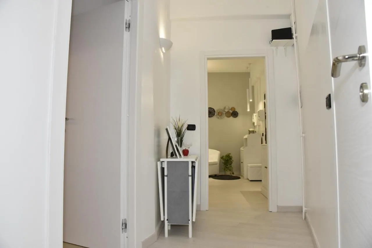 Appartamento Nathanaele House Via Tuscolana Roma